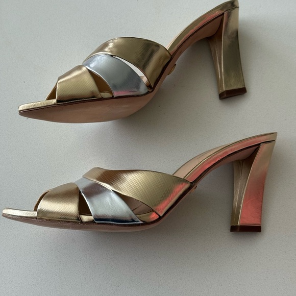 Veronica Beard - Cassiel Sandals - Picture 3 of 3